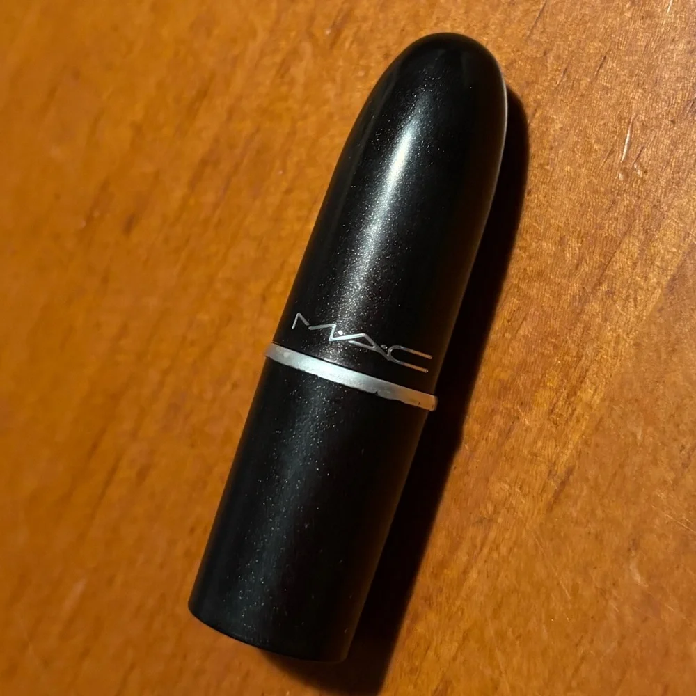 MAC Cosmetics brand new